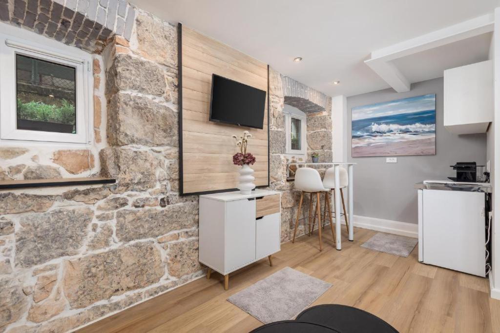 Apartman Barocco Lovran Luaran gambar