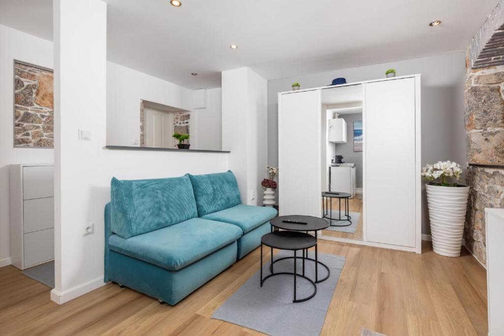 Apartman Barocco Lovran Luaran gambar