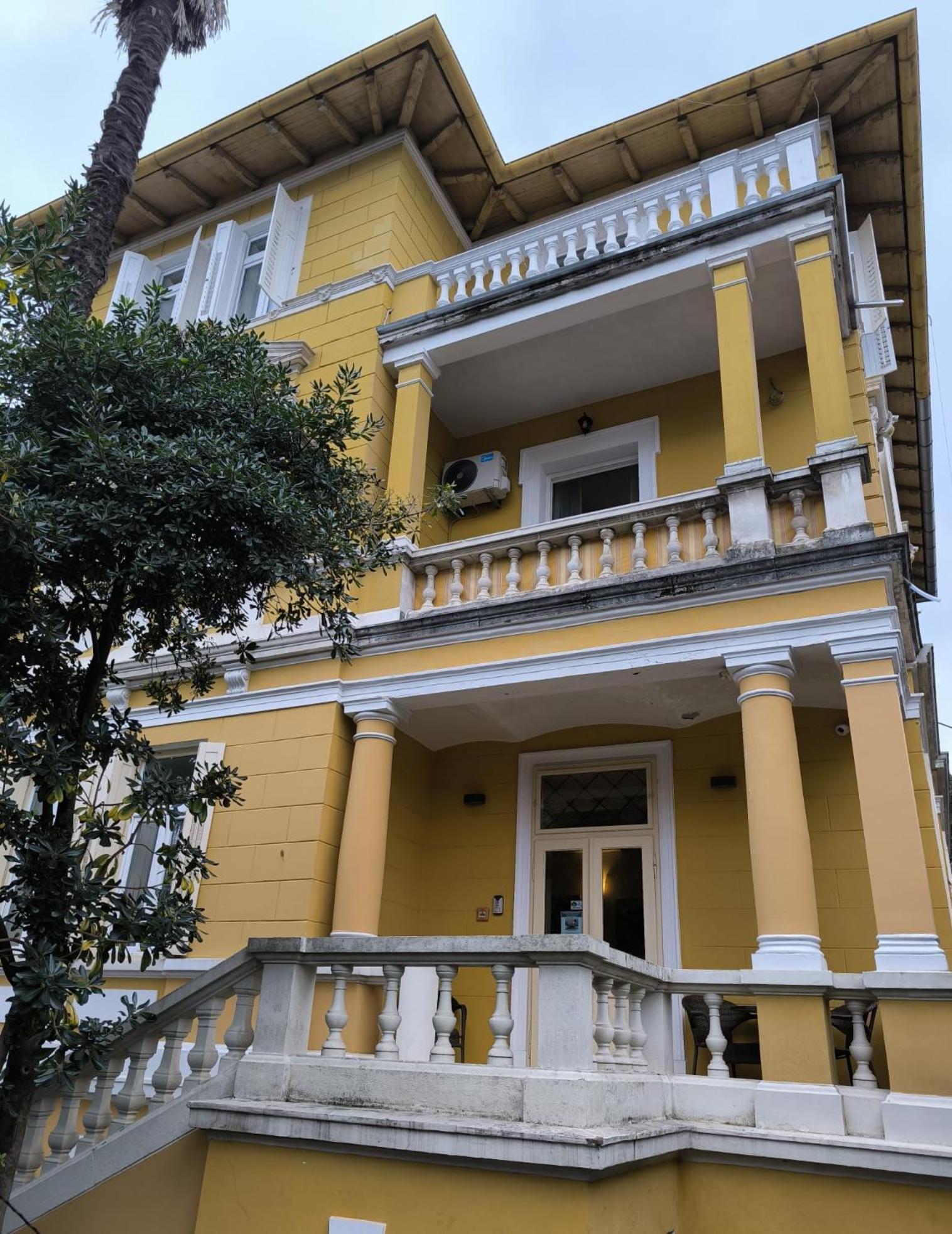 Apartman Barocco Lovran Luaran gambar